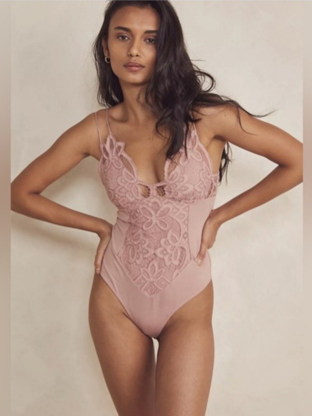 Free People Adella crochet lace thong bodysuit in a dusty rose xs Coquette